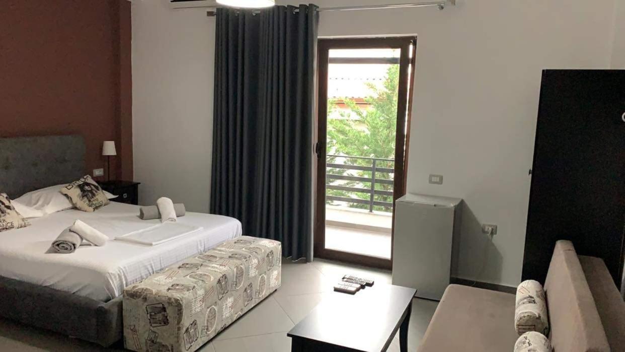 Hotel Natali ديرمي المظهر الخارجي الصورة