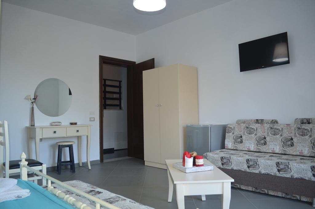 Hotel Natali ديرمي المظهر الخارجي الصورة